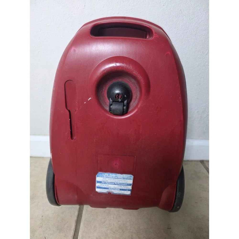 Electrolux Oxygen Cannister Vacuum With long Hose And Wide Brush!